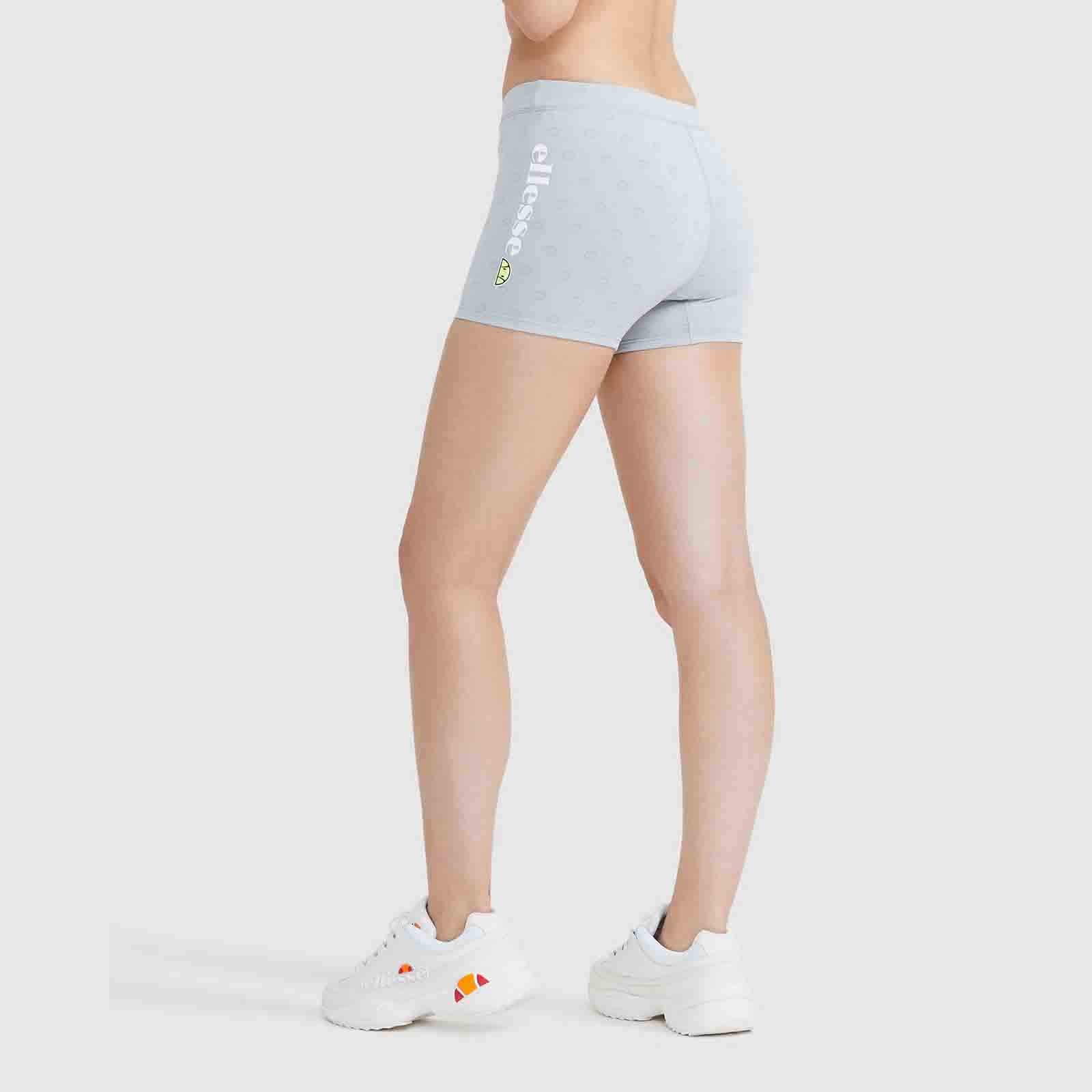 Smiley x ellesse. Shorts Nostra