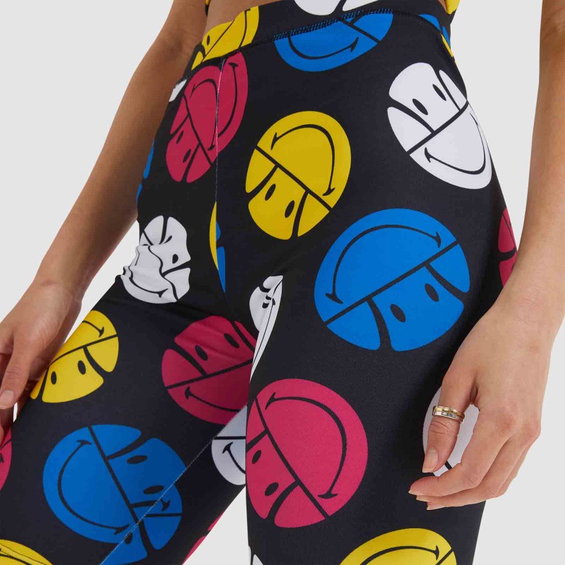 Smiley x ellesse. Shorts Livado