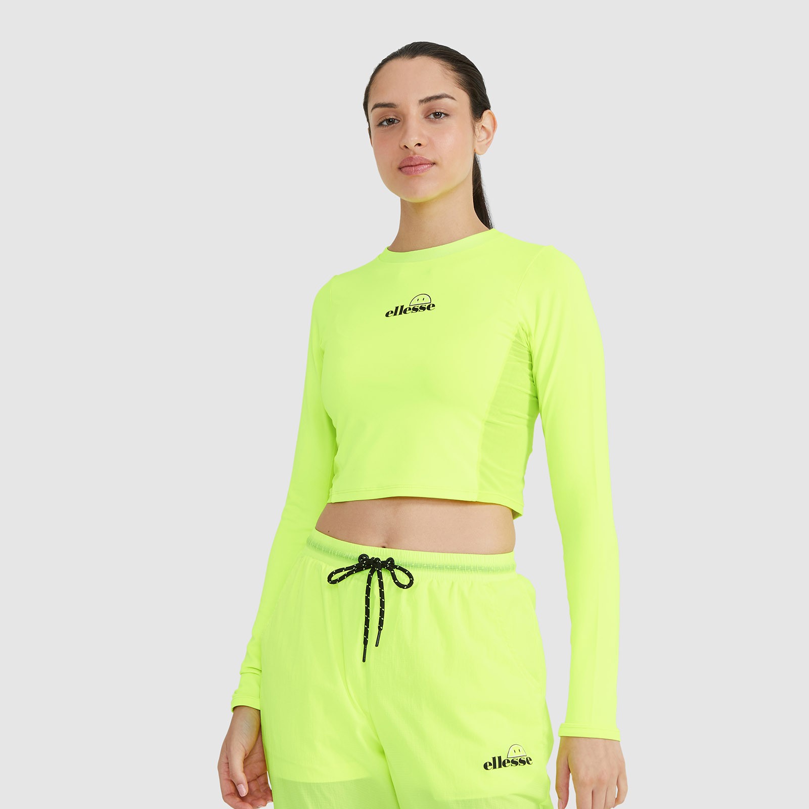 Smiley x ellesse. Camiseta crop Matera