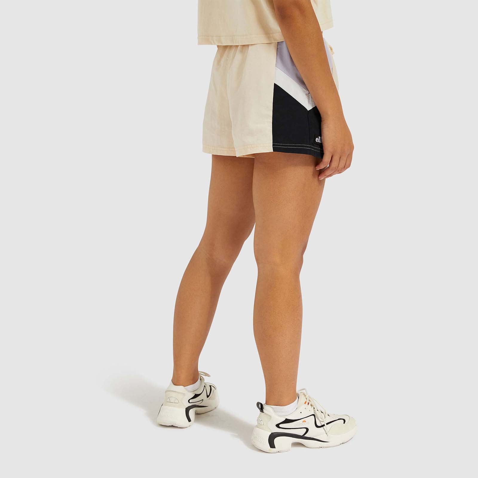 Shorts Poscuro