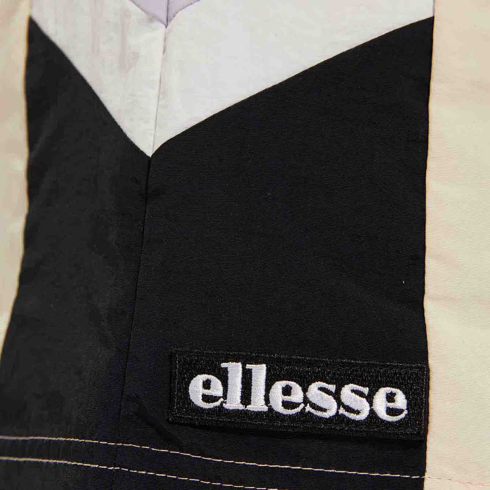 Shorts Poscuro