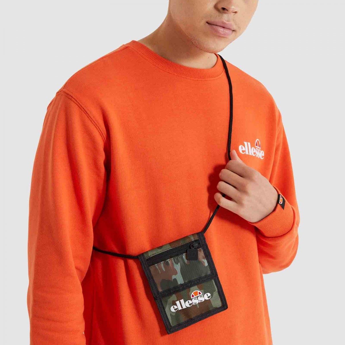 Ellesse pouch top bag