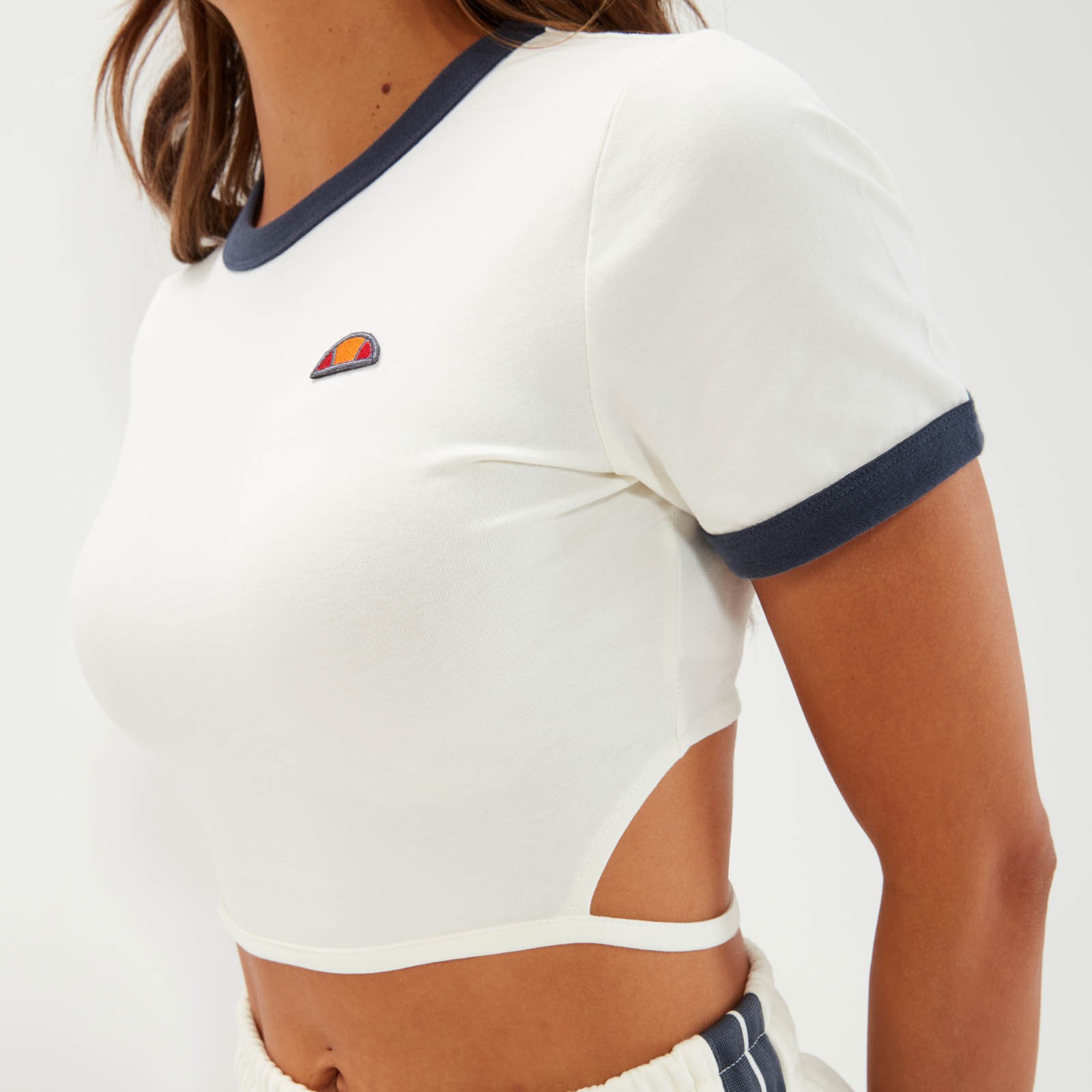 Camiseta crop Chee