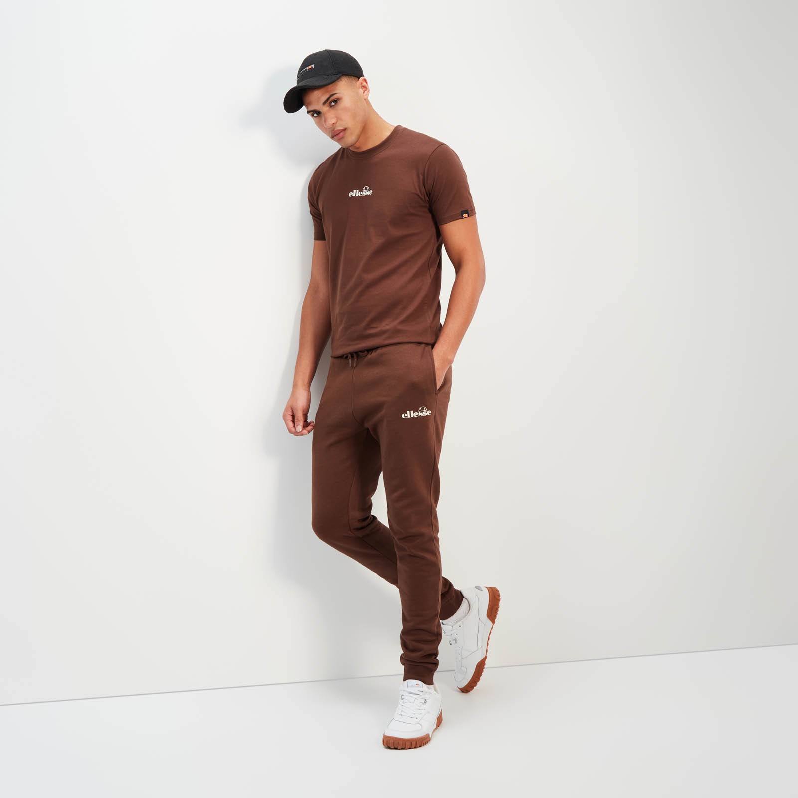 Pantalón jogger Cravo