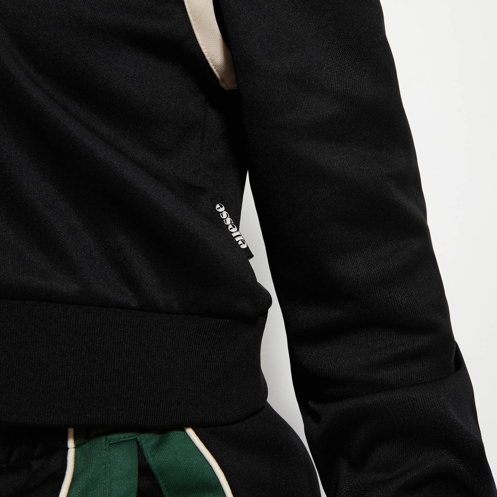 Chaqueta deportiva crop Perna