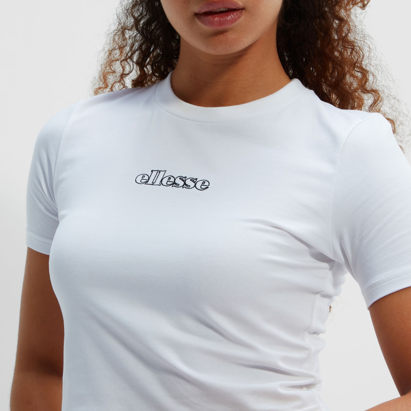 Camiseta crop Sierran