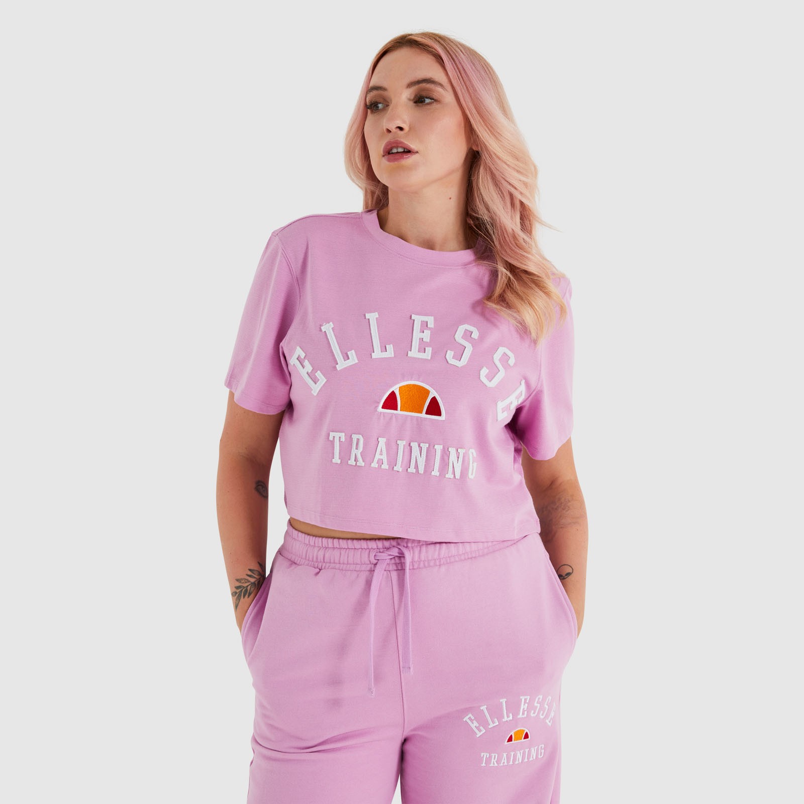 Camiseta crop Impara