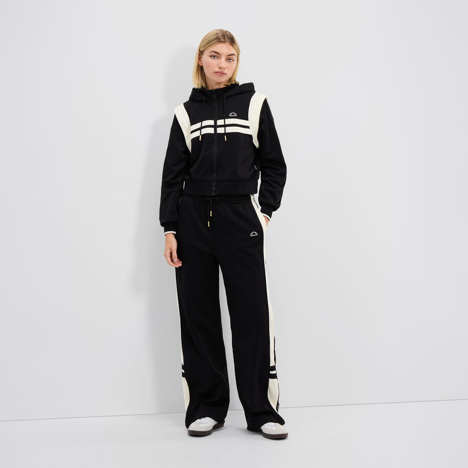 Chaqueta deportiva crop Perna
