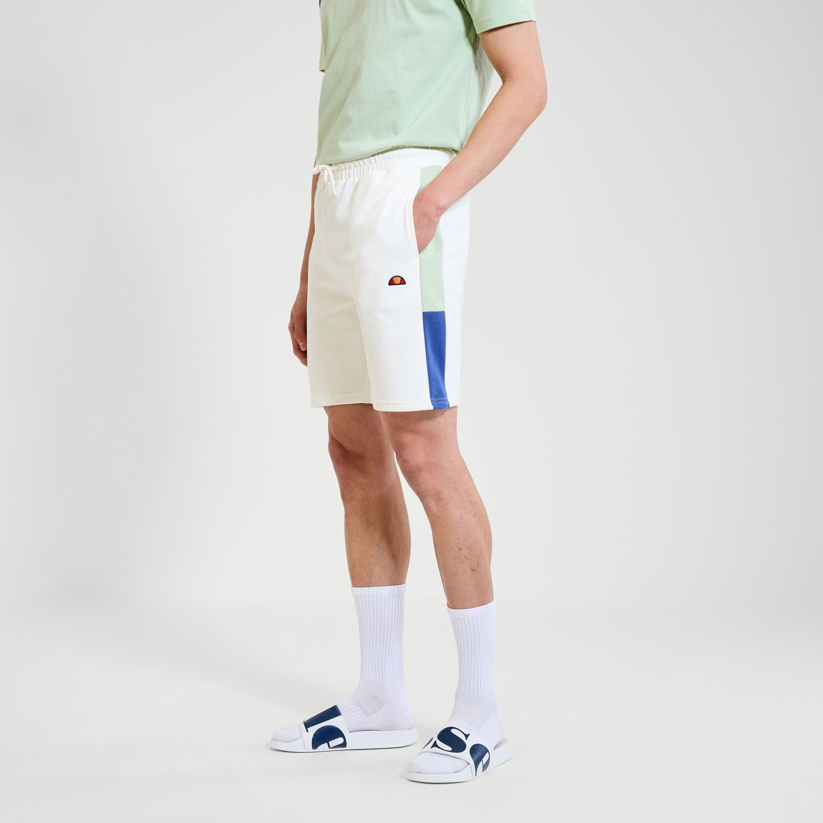 Pantalón corto Turi