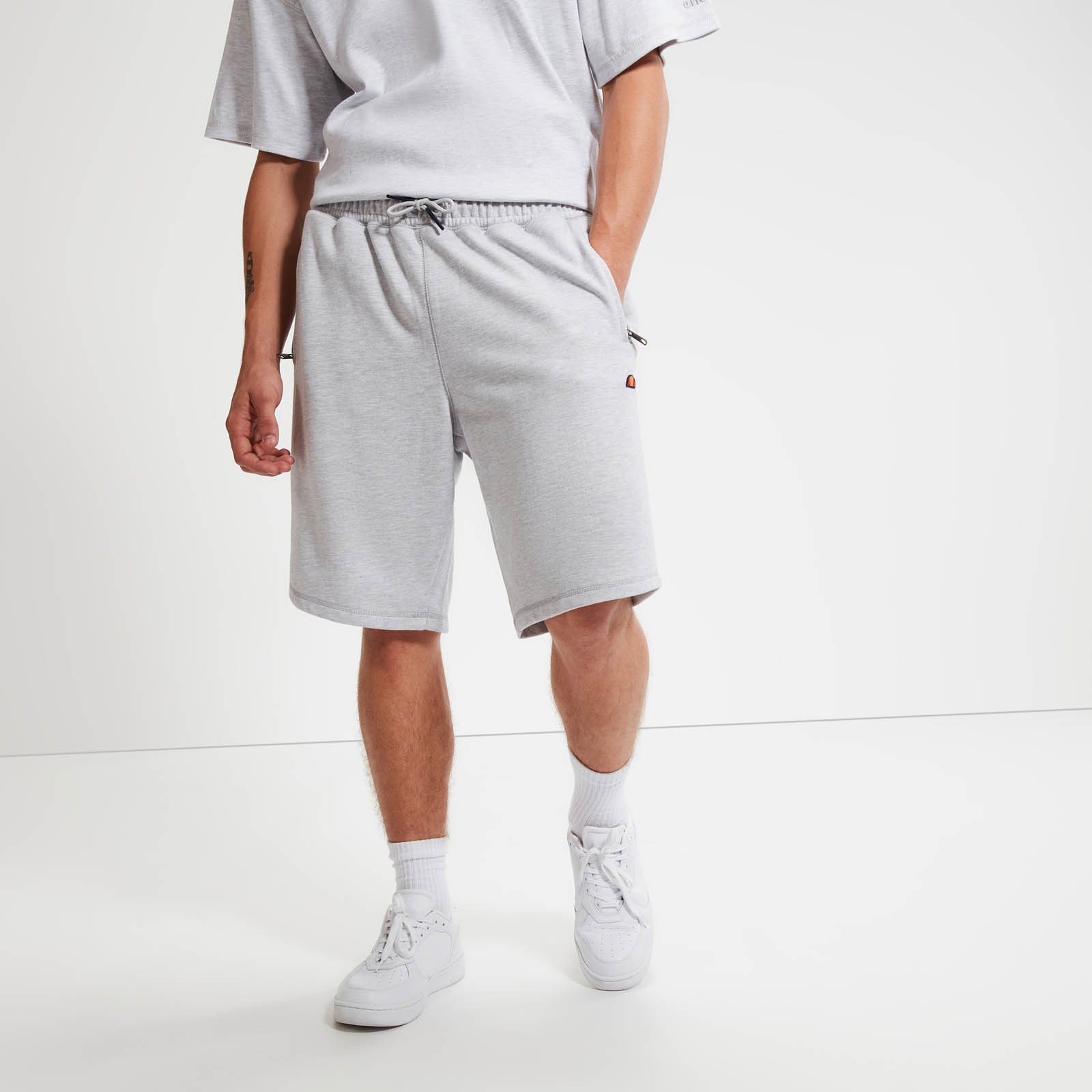 Pantalón corto afelpado Romoia