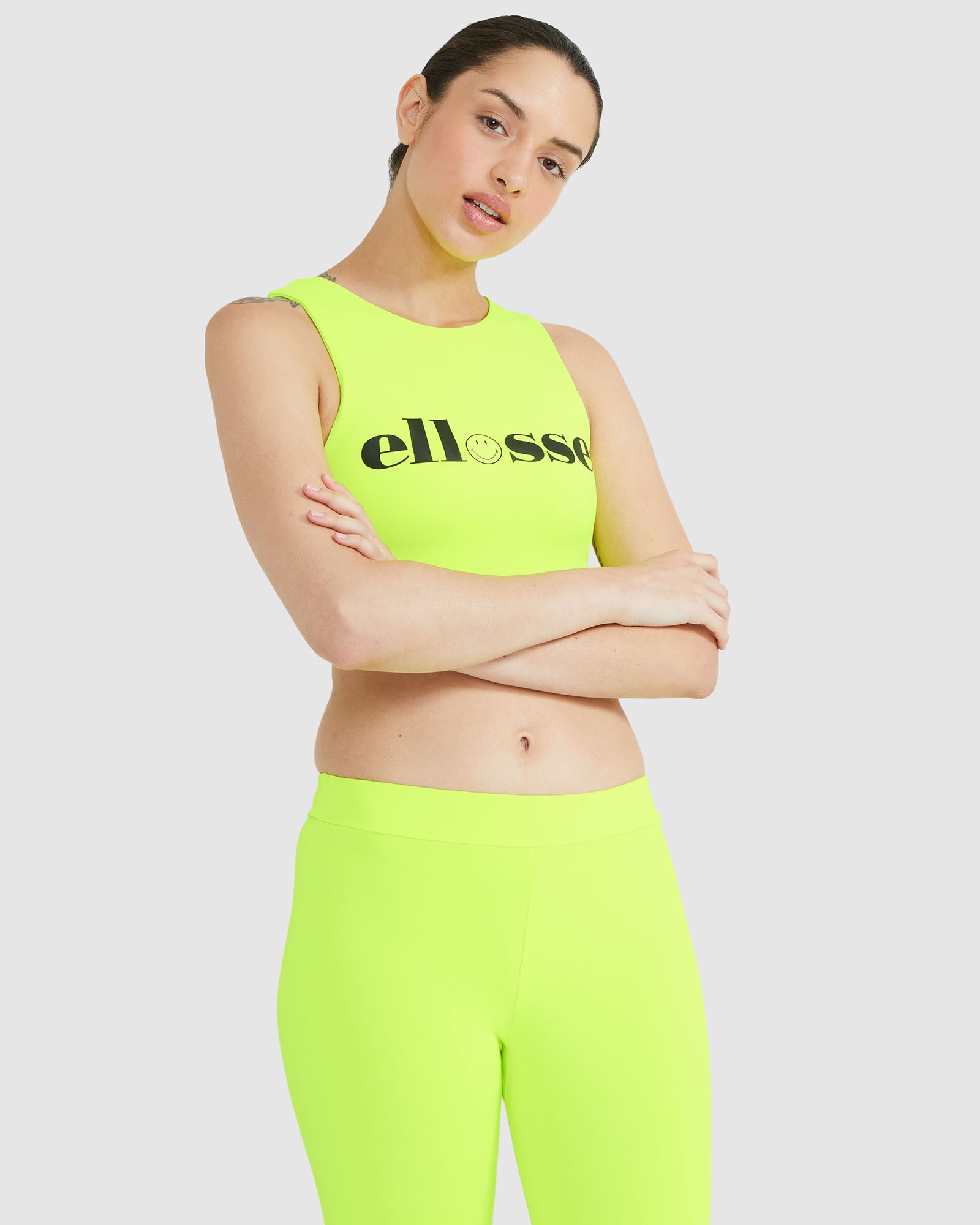 Smiley x ellesse. Top crop Palio