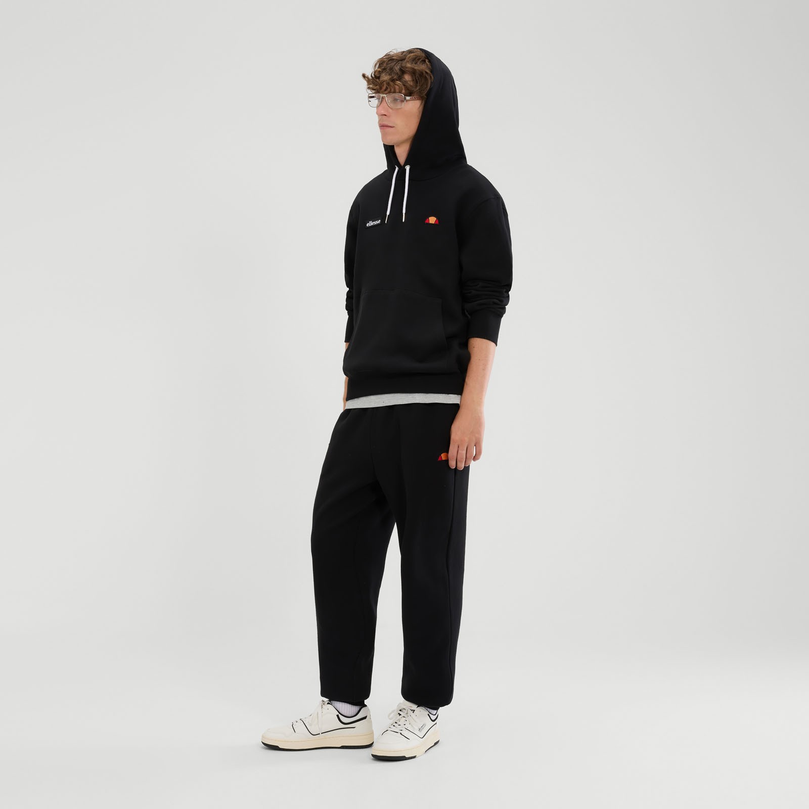 Set sudadera y joggers para hombre...