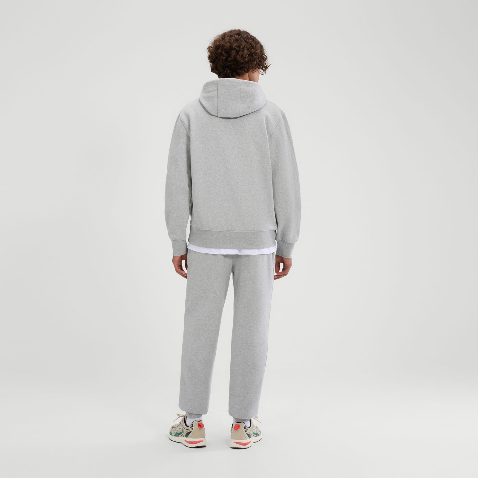 Set sudadera y joggers para hombre...