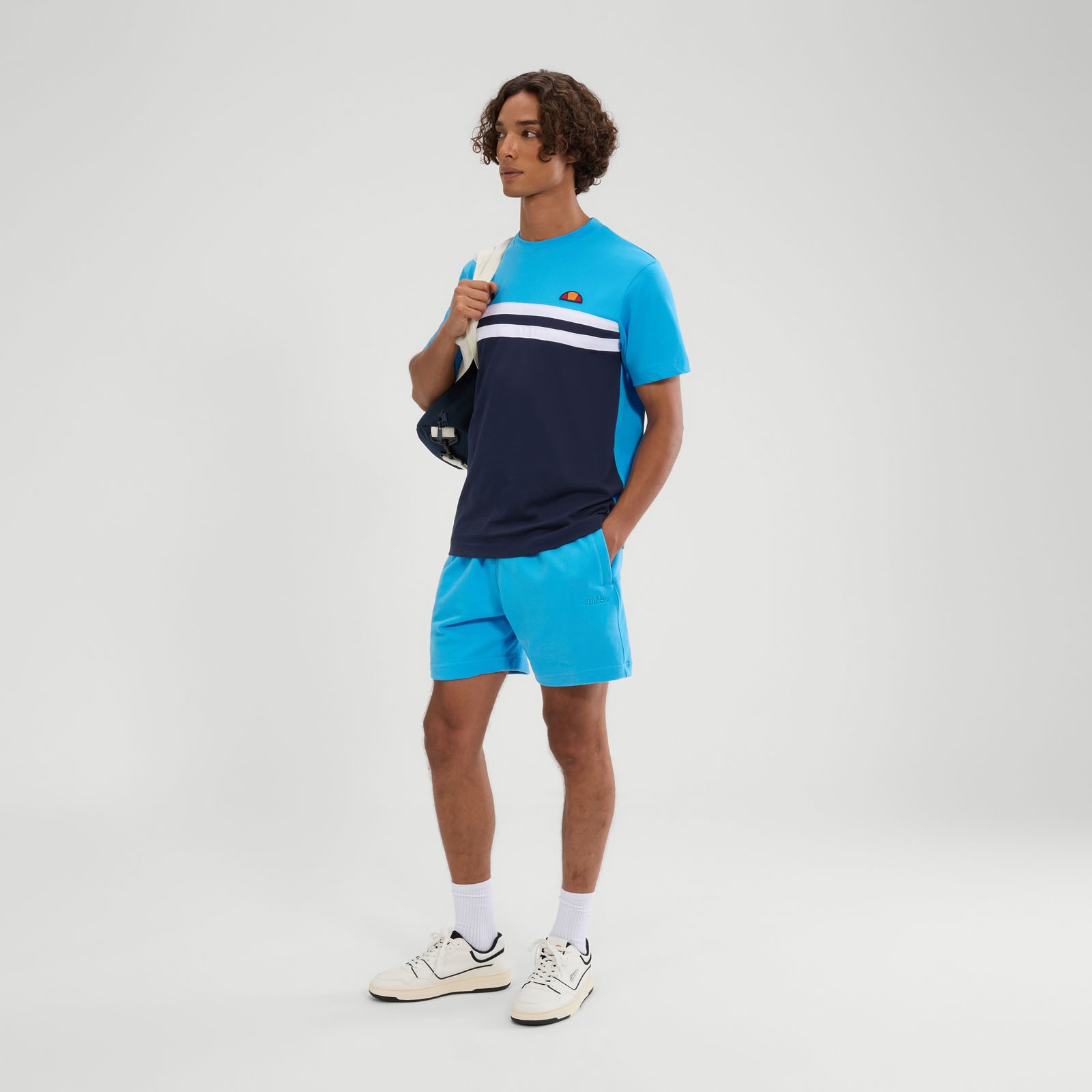 Camiseta de manga corta para hombre...