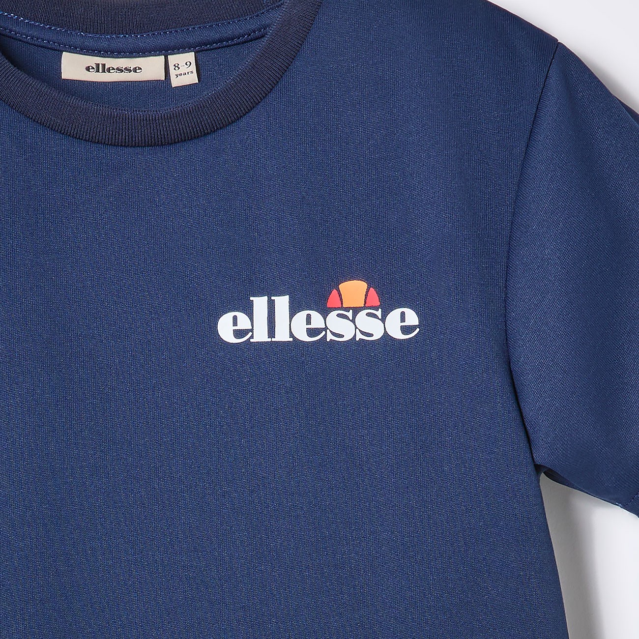 Conjunto camiseta y short para niños...