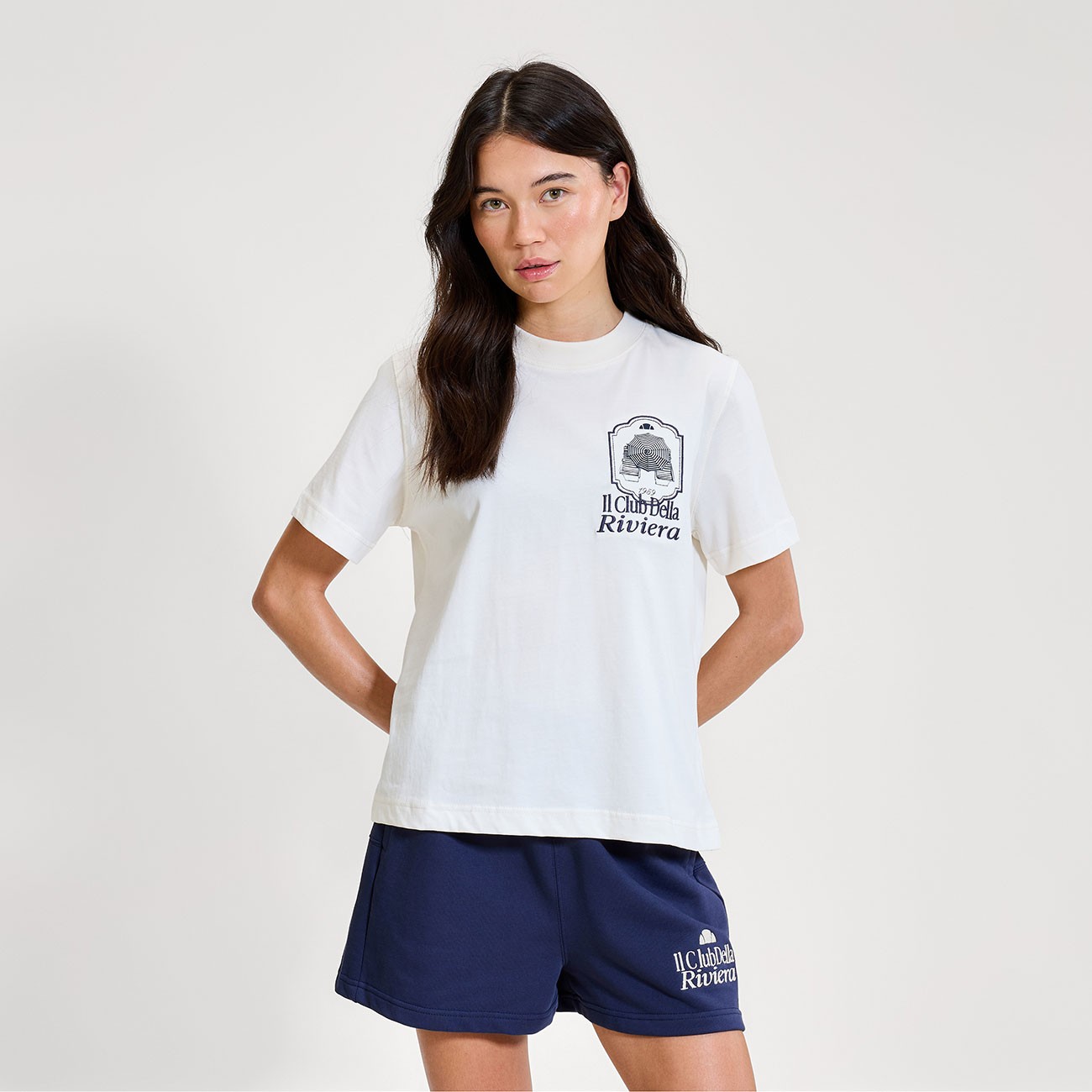 Camiseta de manga corta para mujer...