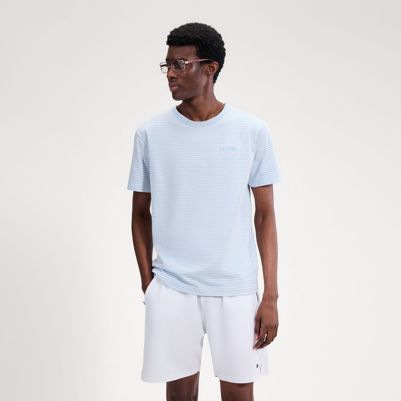 Camiseta de manga corta para hombre...