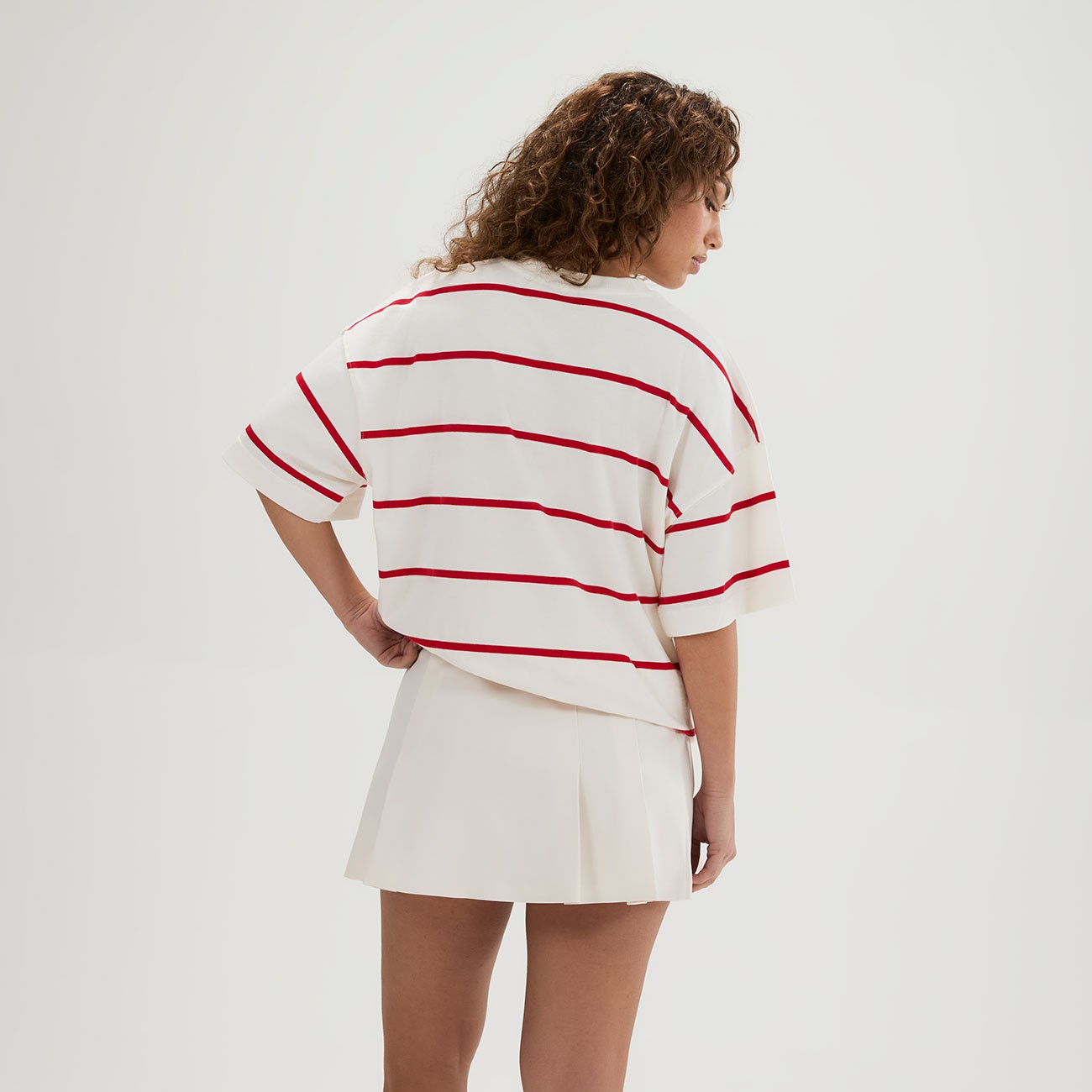 Camiseta de manga corta para mujer...