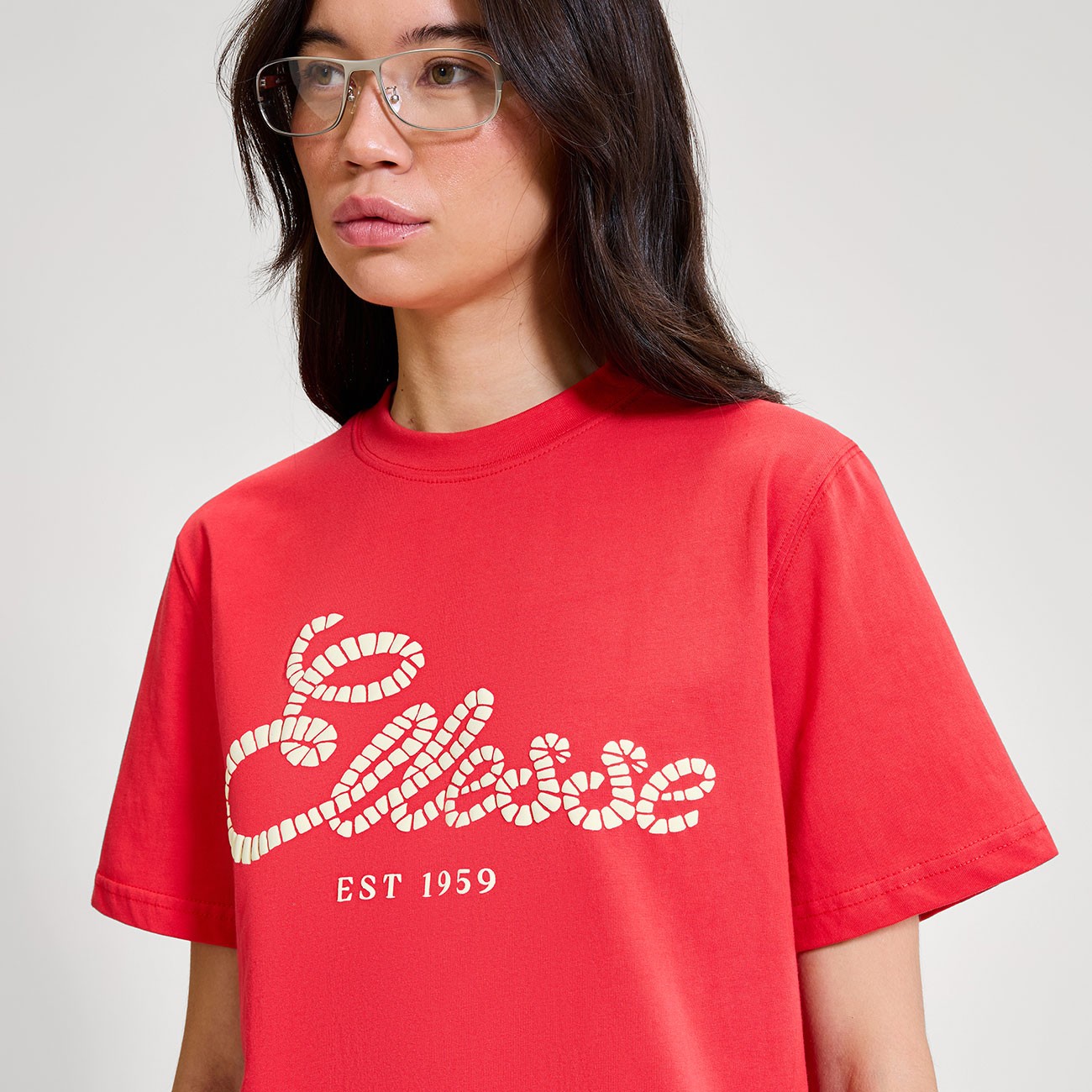 Camiseta de manga corta para mujer...
