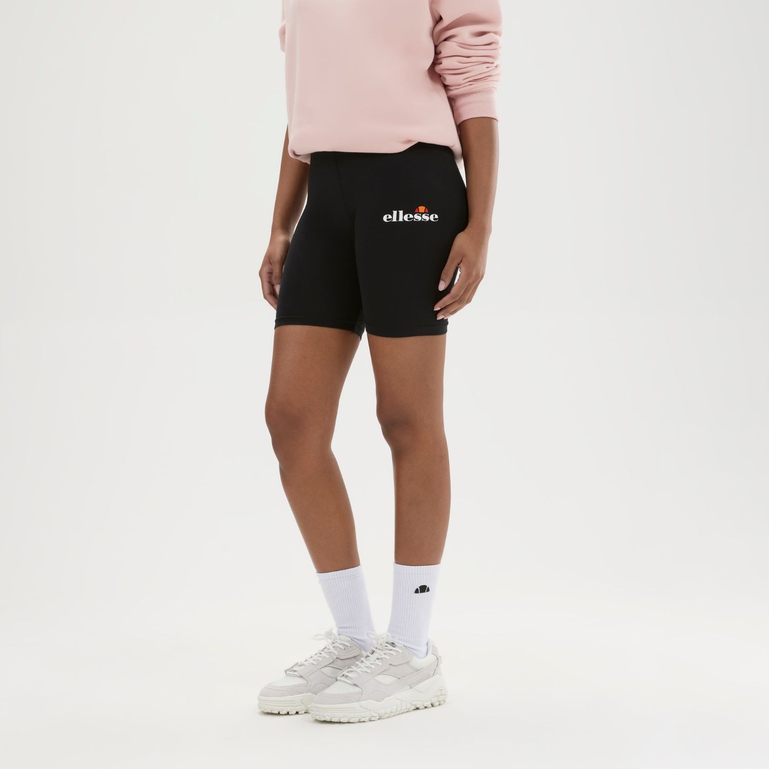 Tour 2 Short