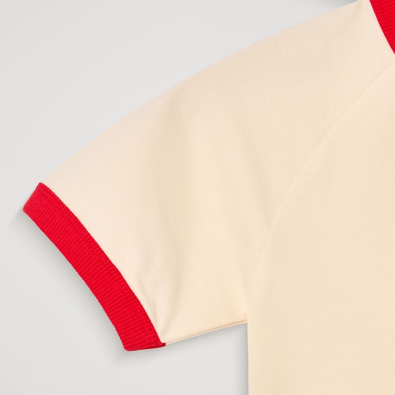 Camiseta de manga conrta para niña...