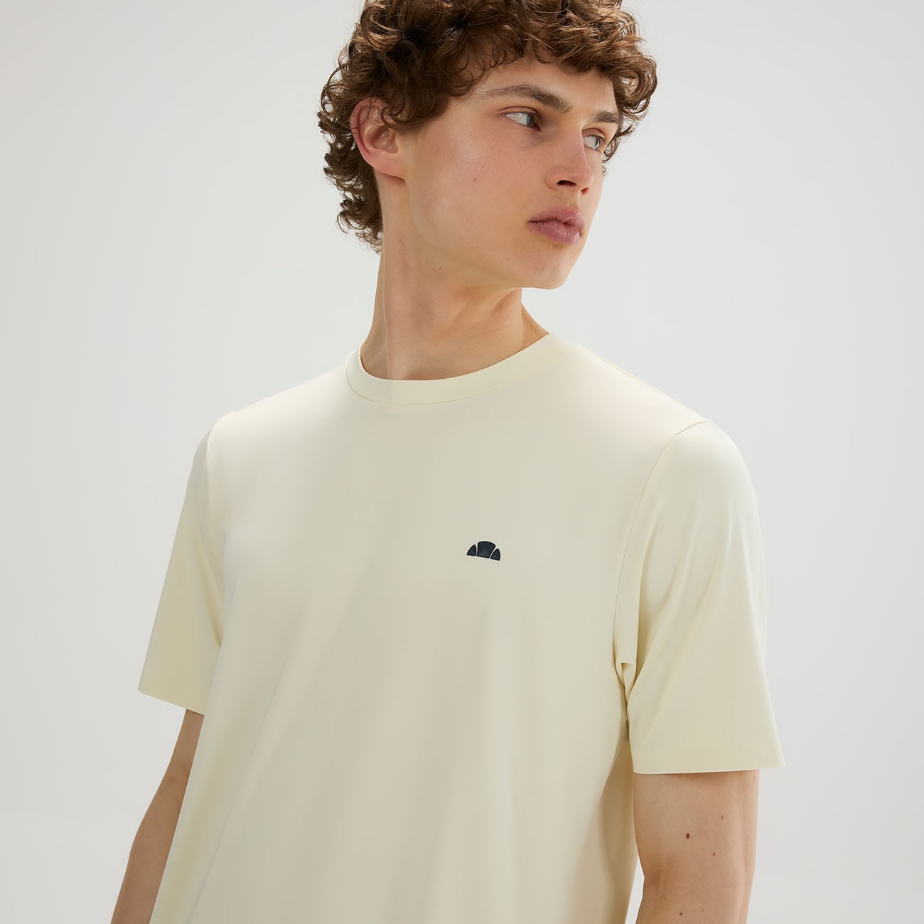 Camiseta de manga corta para hombre...