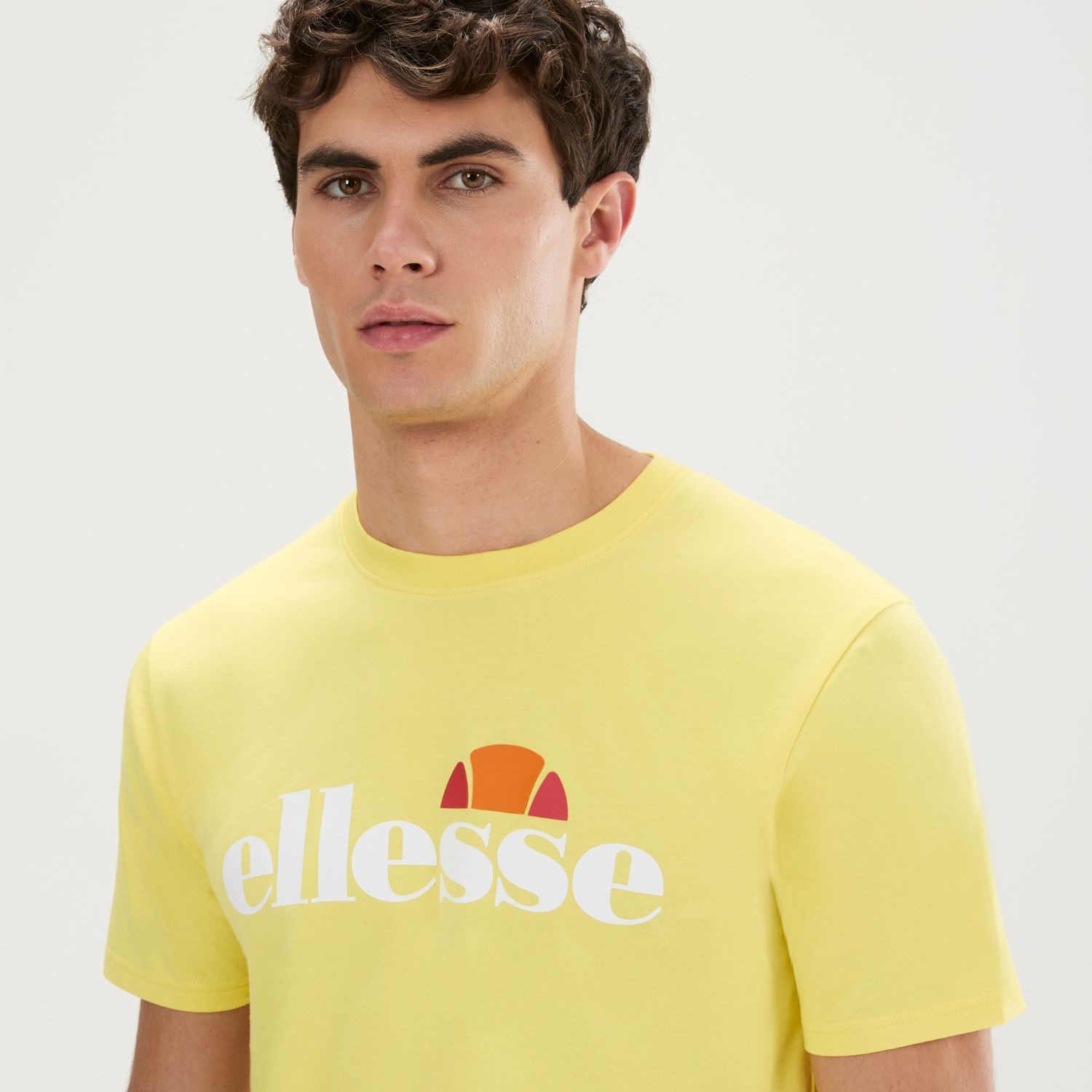Prado 2 Tee