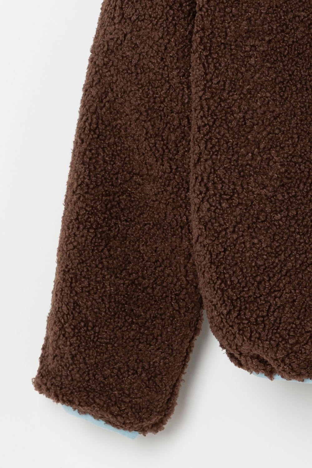 Sudadera con capucha y cremallera...