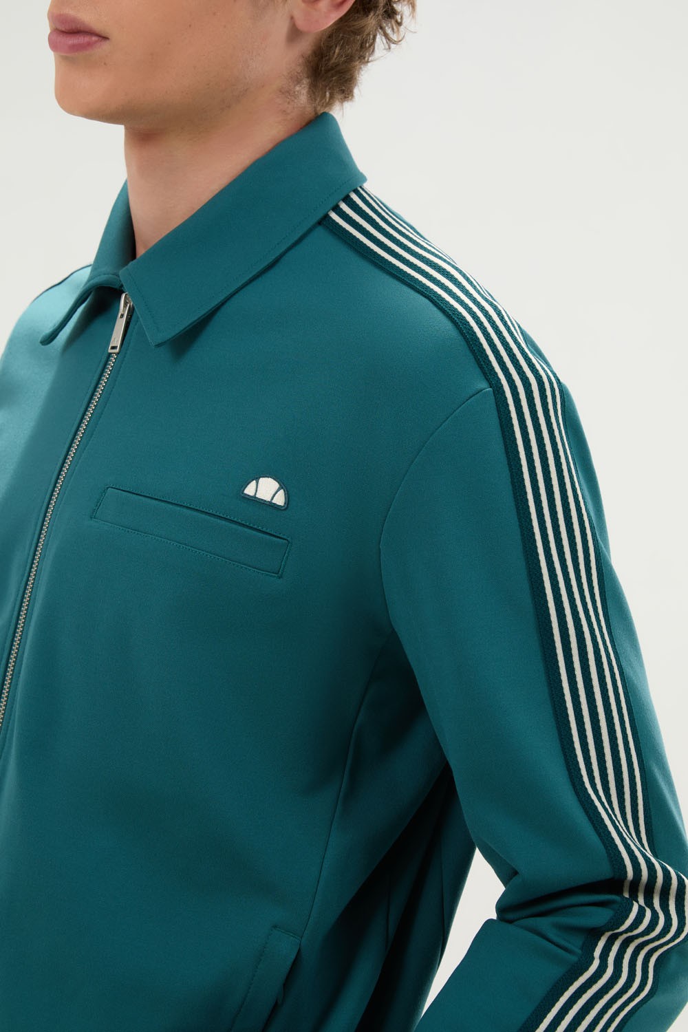 Chaqueta de chándal Lucanta