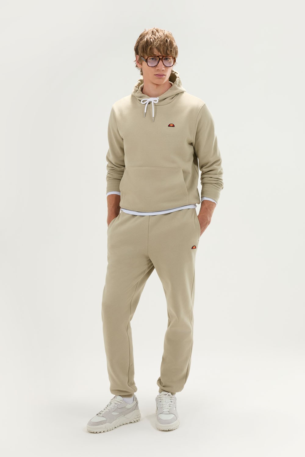 Conjunto de sudadera con capucha y...