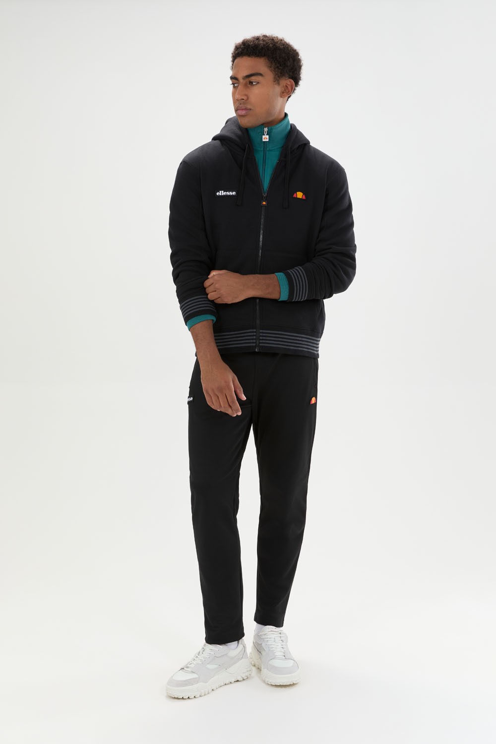 Sudadera con capucha y cremallera Verazo