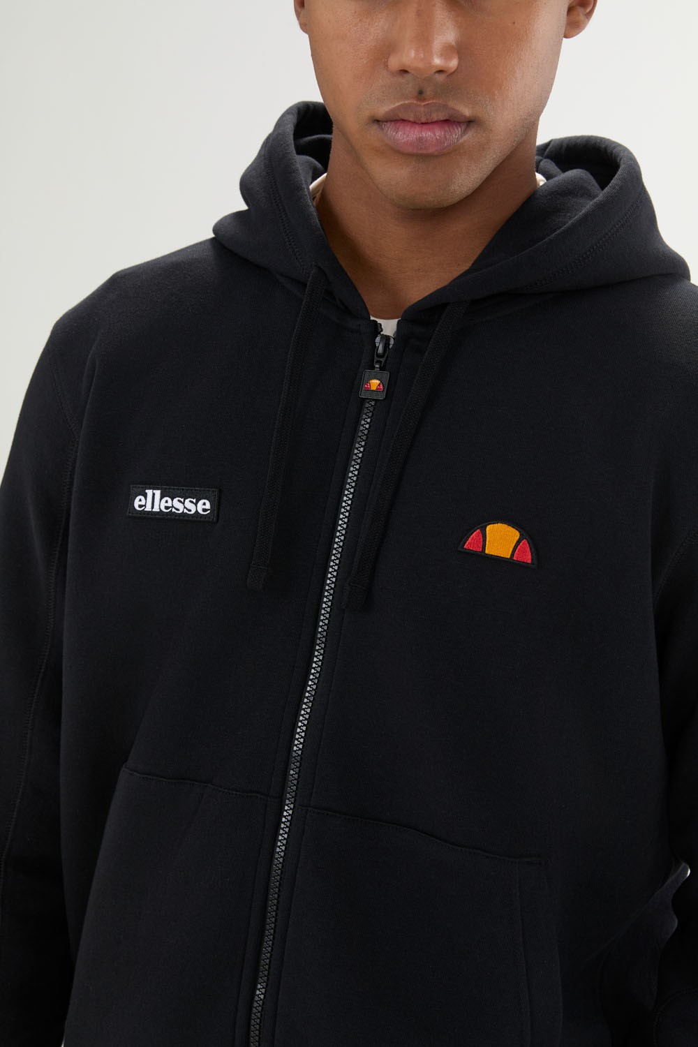 Sudadera con capucha y cremallera Verazo