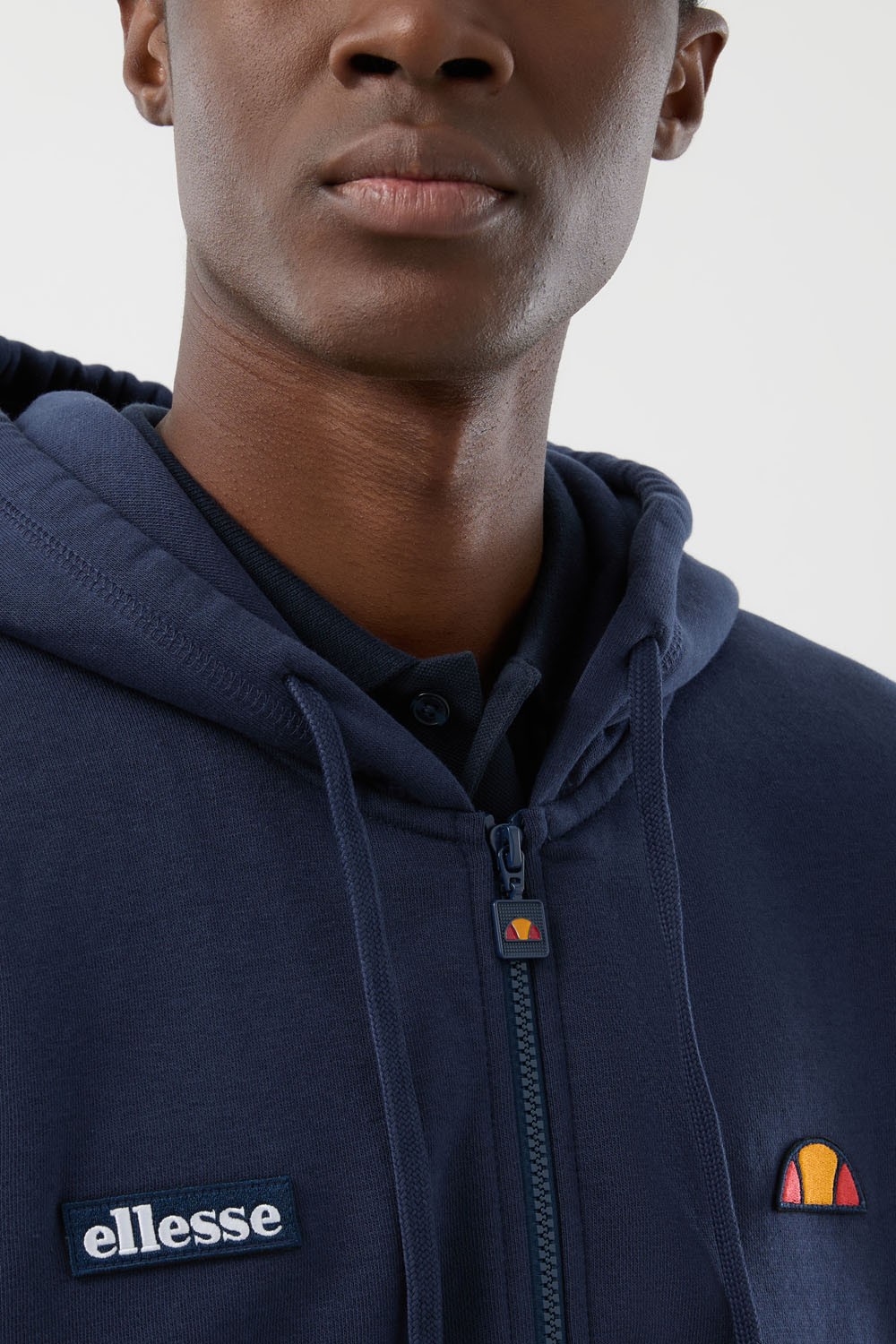 Sudadera con capucha y cremallera Verazo